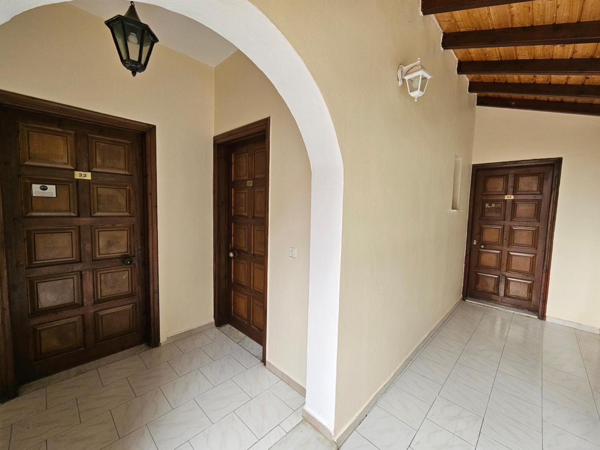 Villa Elena Ipsos Exterior photo
